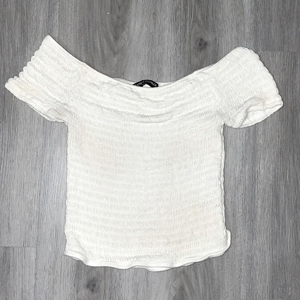 BRANDY MELVILLE off the shoulder top